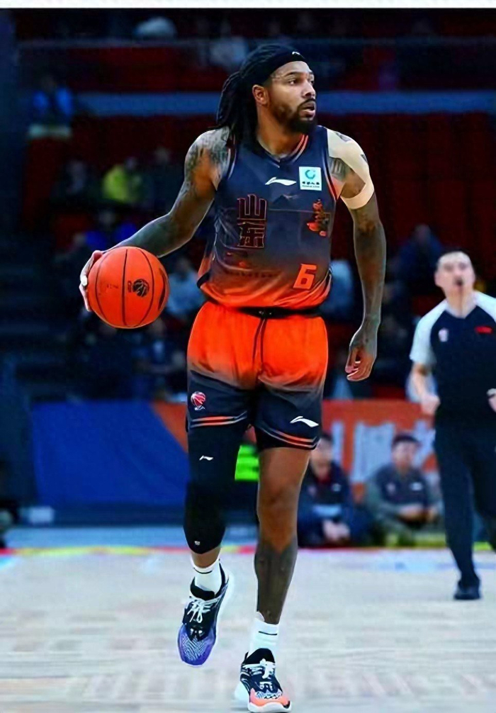 必一运动官网-山东新援心脏悬着，球队“大脑”却更悬了！|刮刮乐|山东队|俄克拉荷马雷霆队|泰-杰尔姆|乔-约翰逊_新浪体育_新浪新闻